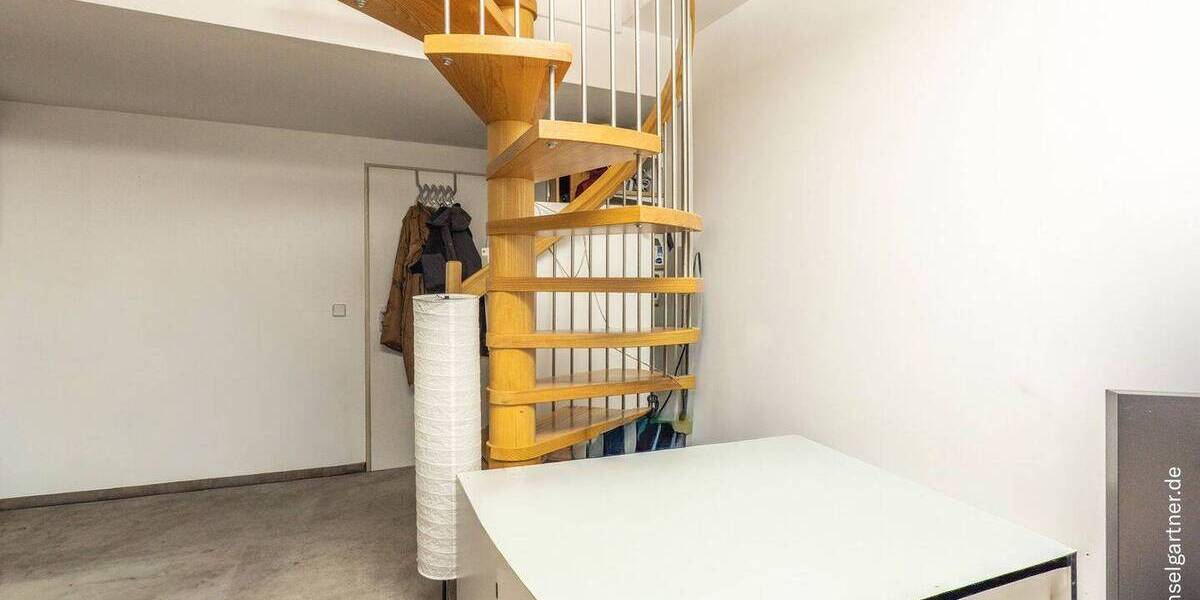 Etagenwohnung München Bogenhausen - 3 Zimmer, 65 m&sup2;, 550.000&euro; | Angebot:26105532