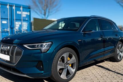 Audi e-tron 55.000 km 36.500 &euro; Puchheim 82178
