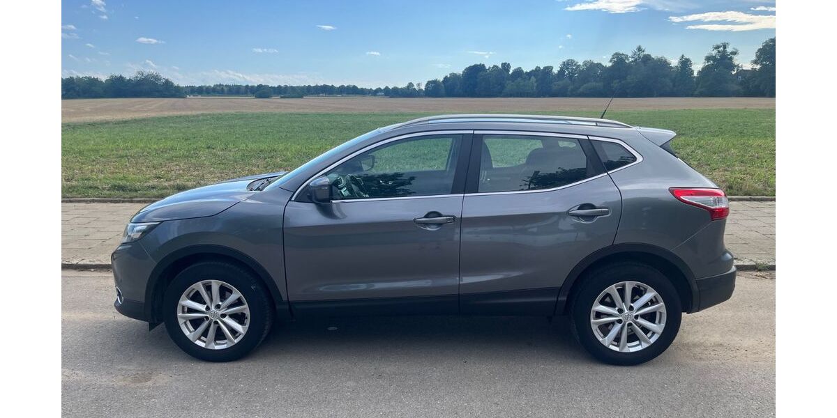 Nissan Qashqai 72.966 km 13.490 &euro; München 81241