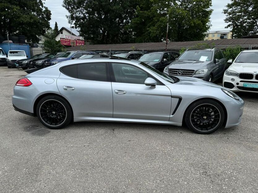 Porsche Panamera 197.000 km 28.900 € München 81243
