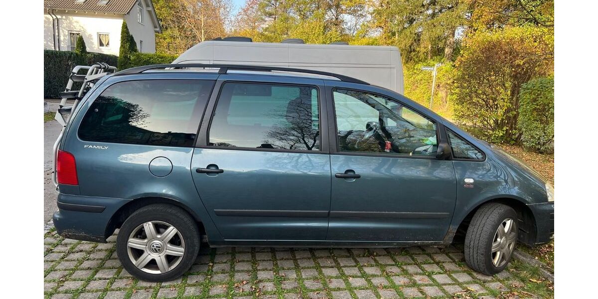 VW Sharan 404.377 km 1.111 &euro; Gräfelfing 82166