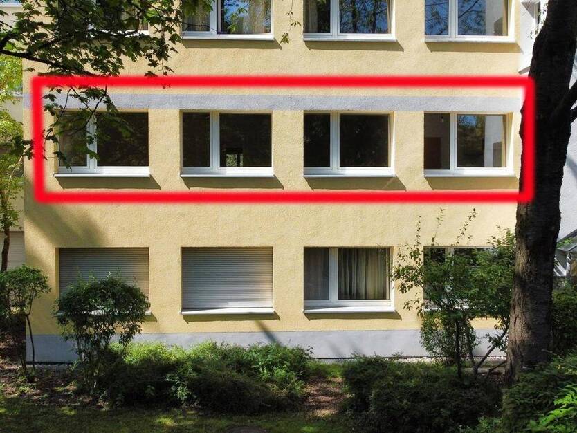 Helle 2,5-Zimmer-Wohnung mit großem Westbalkon - sofort bezugsfertig