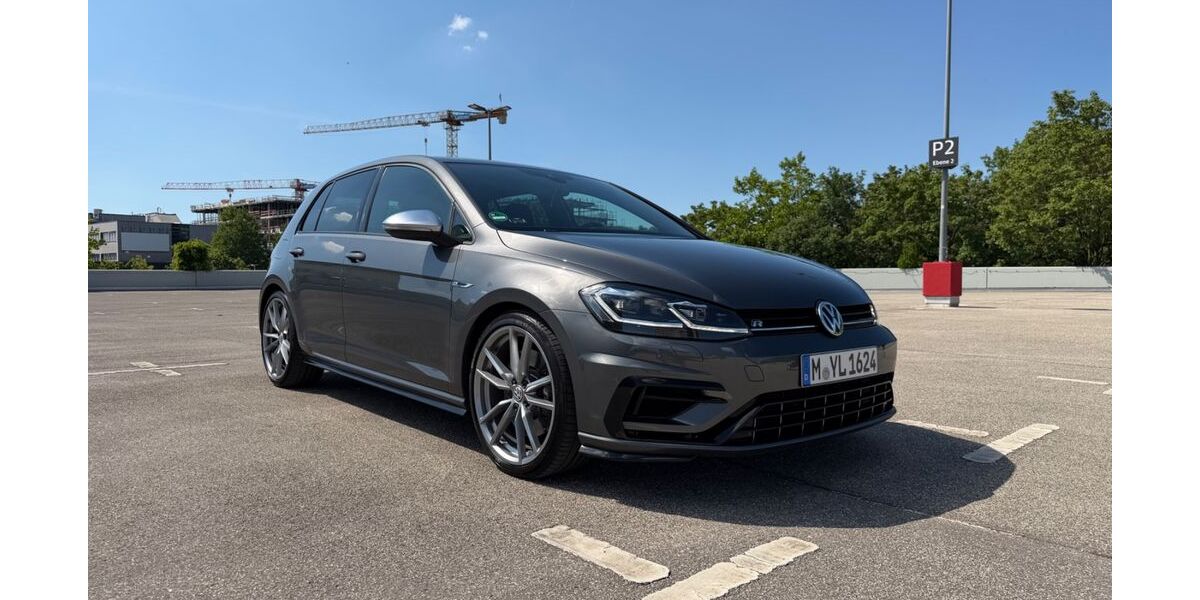 VW Golf 58.350 km 26.999 &euro; München 80939
