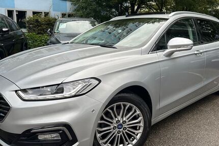 Ford Mondeo 129.790 km 17.900 € München 80636
