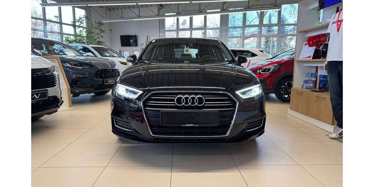 Audi A3 50.100 km 14.990 &euro; Ottobrunn - München 85521
