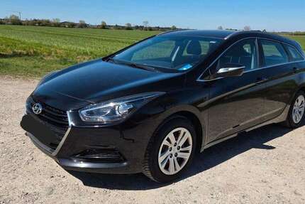 Hyundai i40 275.000 km 4.999 &euro; Hohenbrunn 85662