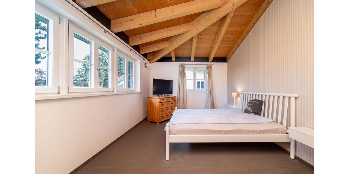 Villa Icking - 5 Zimmer, 287 m&sup2;, 26.000.000&euro; | Angebot:26445528