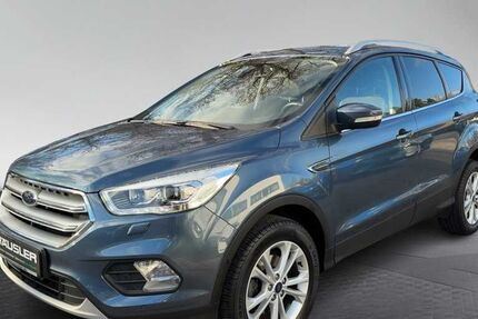 Ford Kuga 73.450 km 16.490 &euro; Fürstenfeldbruck 82256
