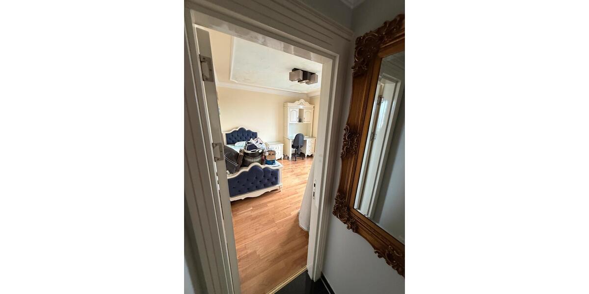 Etagenwohnung München Ramersdorf-Perlach - 5 Zimmer, 130 m&sup2;, 990.000&euro; | Angebot:26196332