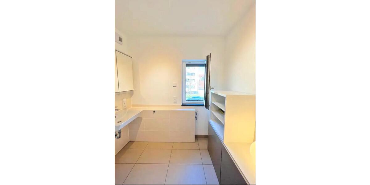 Etagenwohnung München Sendling-Westpark - 1 Zimmer, 28 m&sup2;, 1.490&euro; | Angebot:26272760