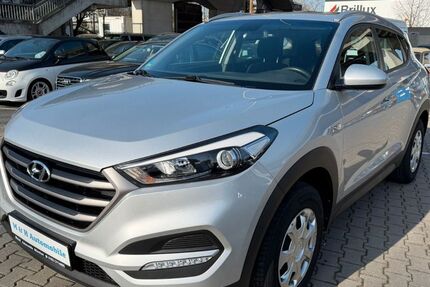 Hyundai TUCSON 124.000 km 8.999 &euro; München 81825