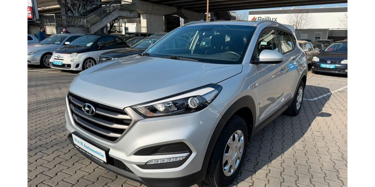Hyundai TUCSON 124.000 km 8.999 &euro; München 81825