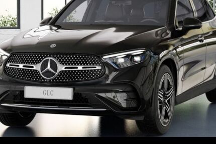 Mercedes-Benz GLC 300 9.900 km 65.900 &euro; München 80636