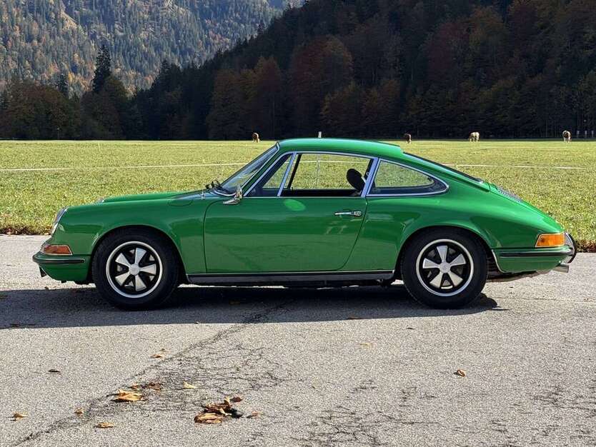 Porsche 911 24.321 km 119.911 € München 81679