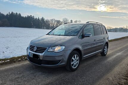 VW Touran 222.179 km 5.450 &euro; Markt Indersdorf 85229