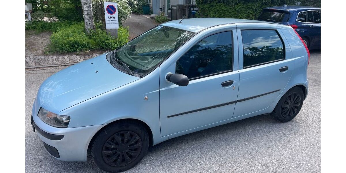 Fiat Punto 97.000 km 650 &euro; München 81379
