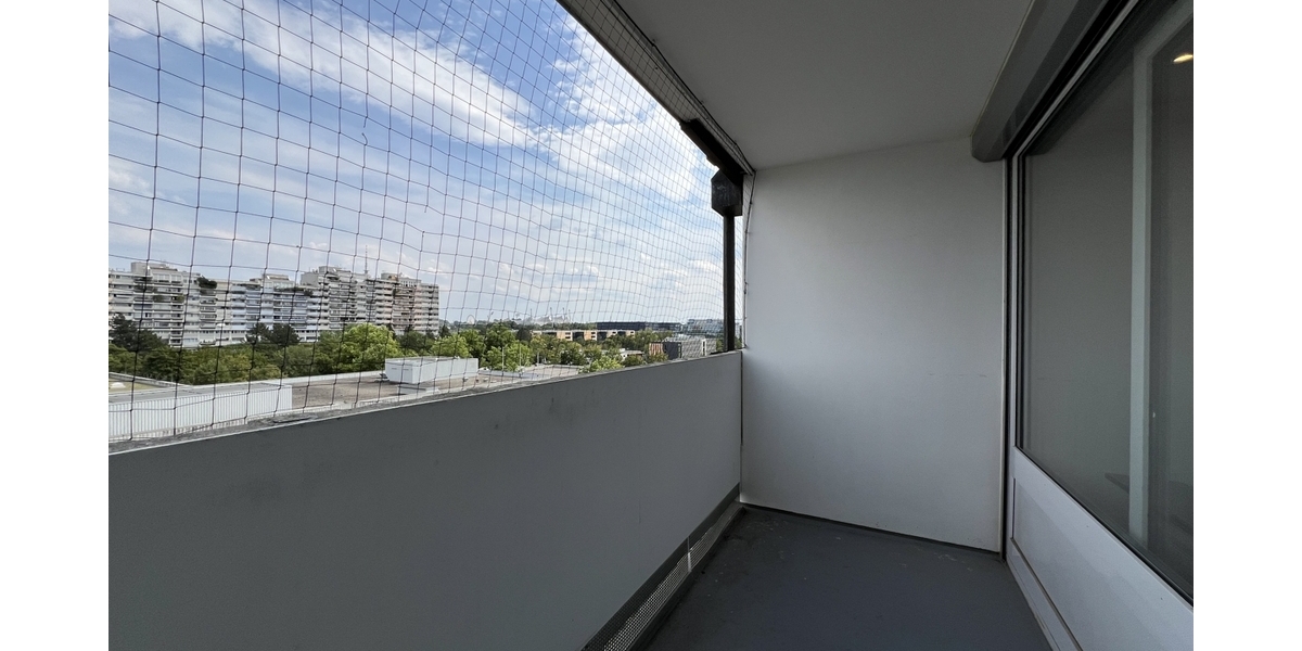 Anspruchsvolles Apartment mit hochwertiger Ausstattung am OEZ (U1U3Bus) - Etagenwohnung München Moosach | Angebot:27298905