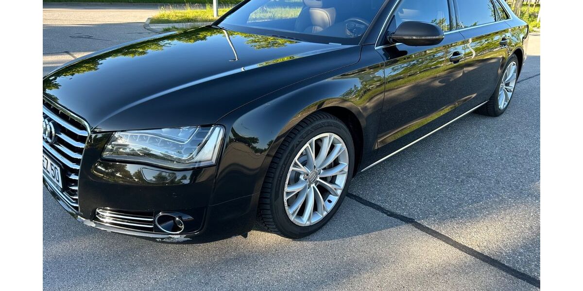 Audi A8 220.200 km 18.800 &euro; Hallbergmoos 85399