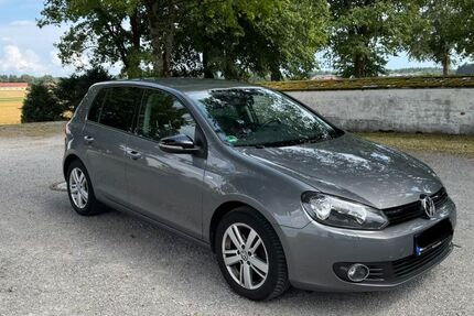 VW Golf 118.000 km 5.600 &euro; Strasslach 82064