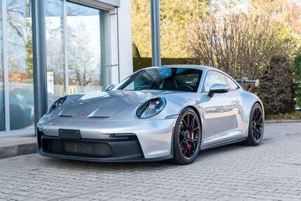 Porsche 992 25.450 km 174.900 &euro; Grünwald 82031