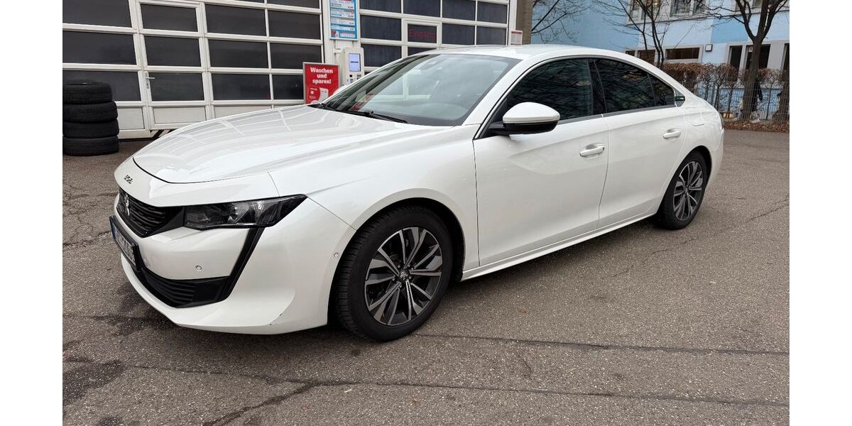 Peugeot 508 85.400 km 16.800 &euro; München 80636