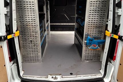 Ford Transit Custom 79.634 km 19.990 &euro; München 81825