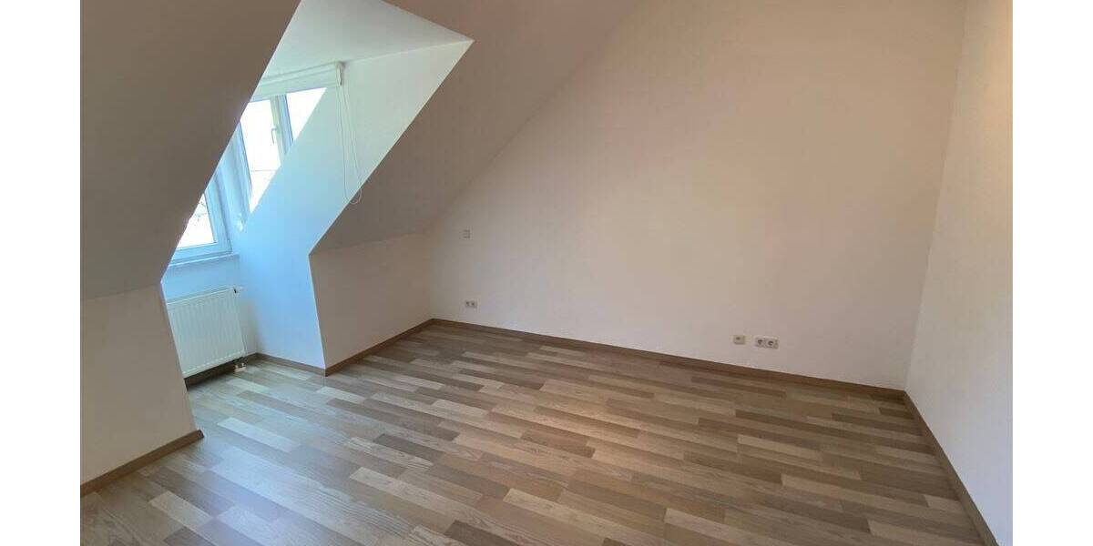 Etagenwohnung Fürstenfeldbruck Fürstenfeld - 3 Zimmer, 75 m&sup2;, 1.290&euro; | Angebot:26291700