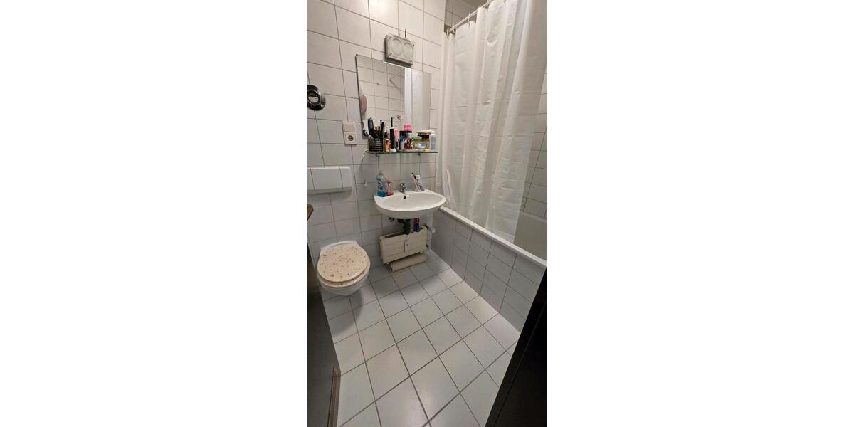 Erdgeschoßwohnung München Au-Haidhausen - 1 Zimmer, 15 m&sup2;, 600&euro; | Angebot:25642036