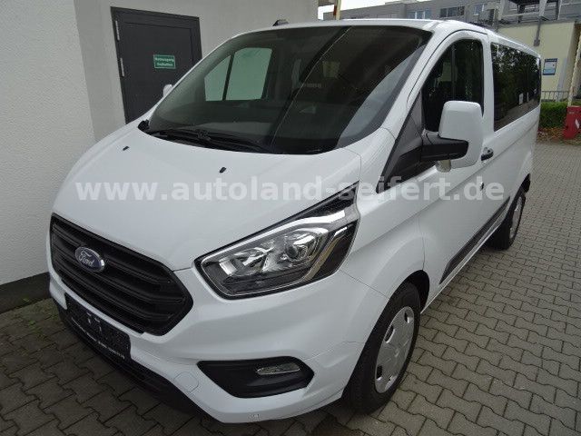 Ford Transit Custom 158.000 km 17.950 &euro; München 81243