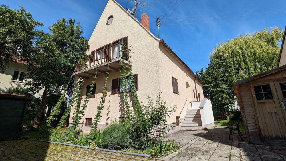 Einfamilienhaus Markt Schwaben - 8 Zimmer, 156 m&sup2;, 849.000&euro; | Angebot:26630424