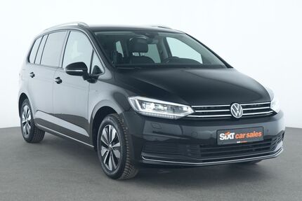 VW Touran 32.936 km 33.440 &euro; Garching 85748