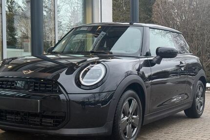 Mini Cooper 6.100 km 30.900 &euro; Grünwald 82031