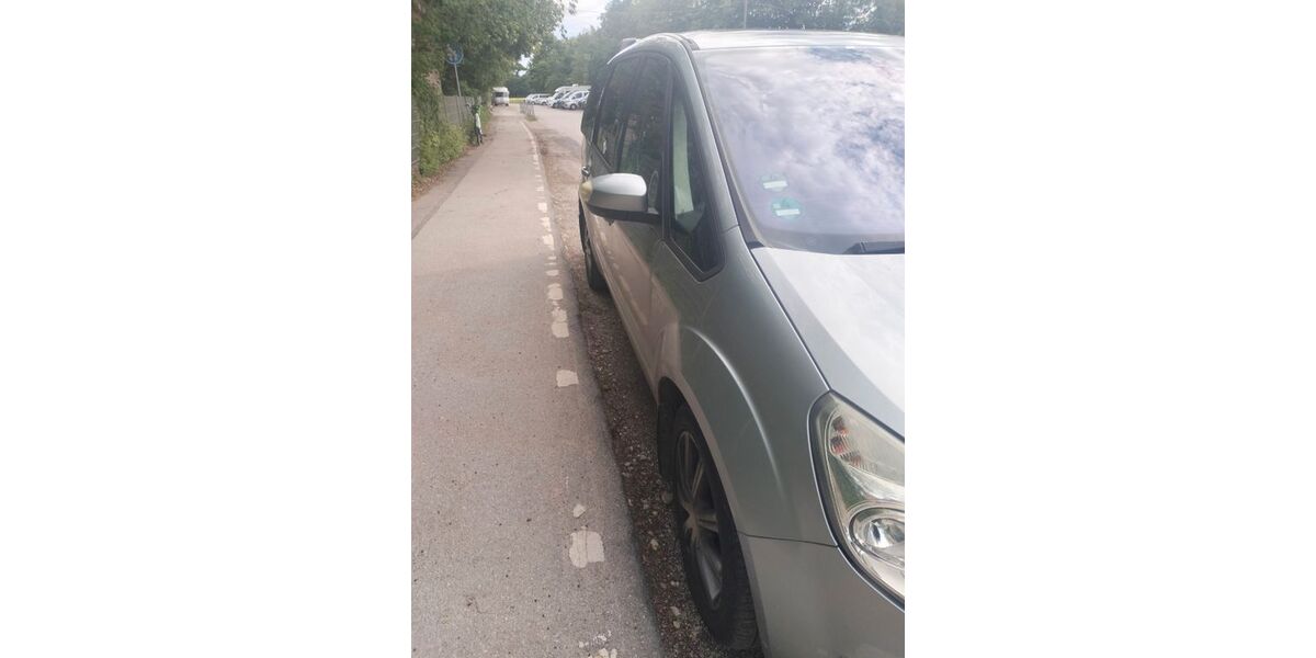 Ford Galaxy 290.000 km 3.000 &euro; München 81929