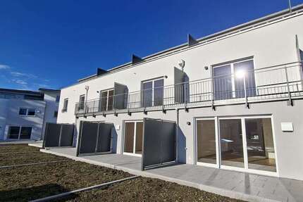 Haus zum Mieten in Unterföhring 2.890 € 131 m² 4 zimmer