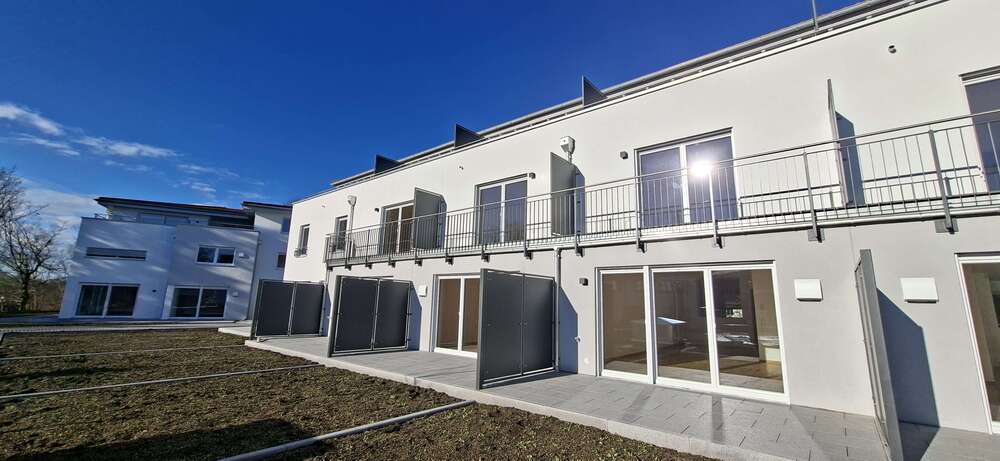 Haus zum Mieten in Unterföhring 2.890 € 131 m² 4 zimmer