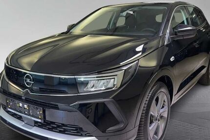 Opel Grandland (X) 13.200 km 23.890 &euro; München 80339