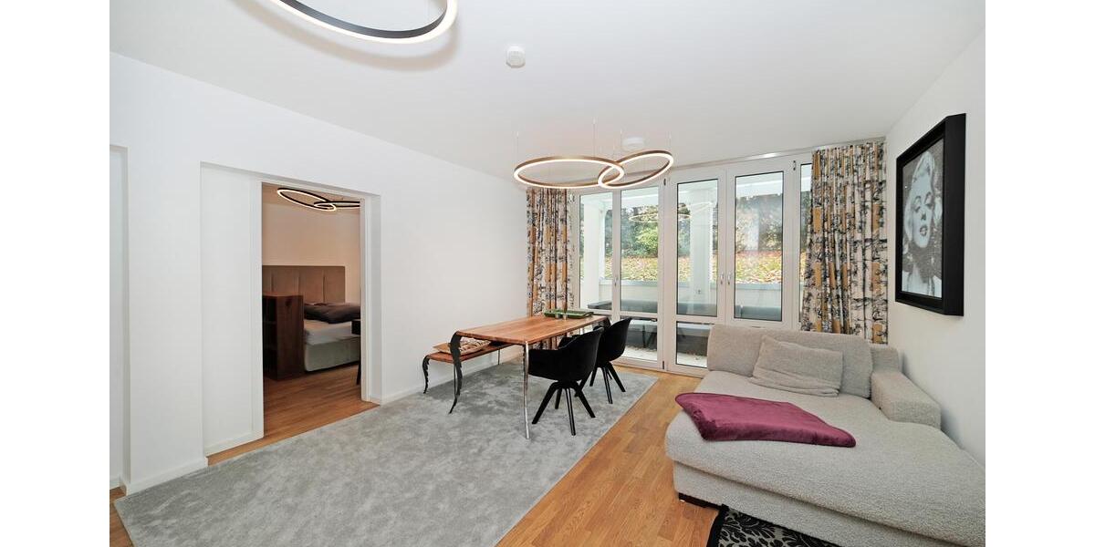 Traumlage direkt am Englischen Garten: Gehobene, lichtdurchflutete 3-Zimmer-Wohnung im Split-Level! zimmer