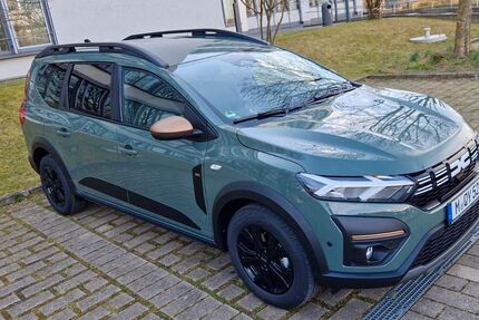 Dacia Jogger 8.400 km 23.200 &euro; Unterschleissheim 85716