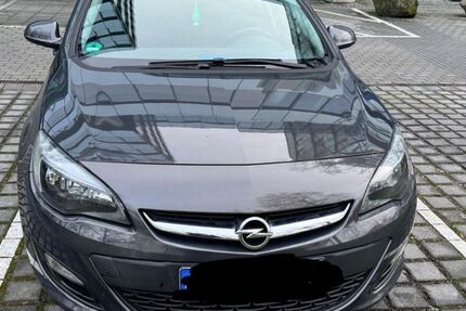 Opel Astra 211.100 km 4.300 &euro; München 81673
