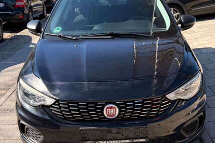 Fiat Tipo 128.000 km 7.950 &euro; München 81825