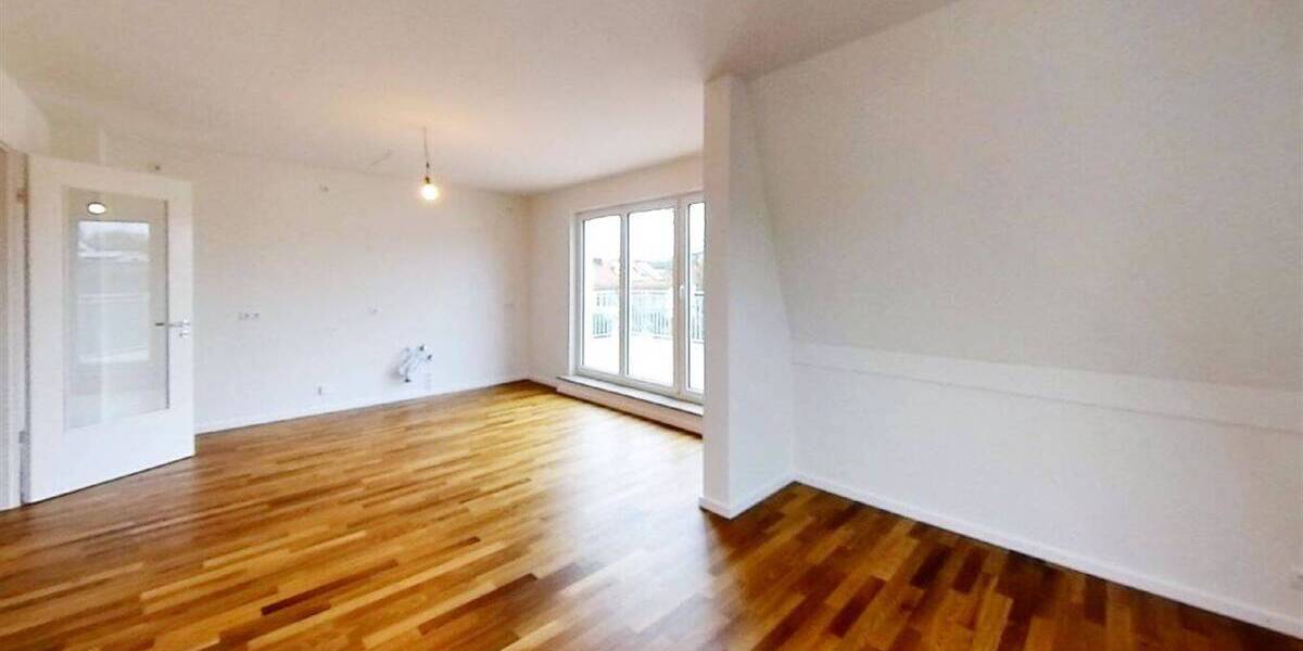Etagenwohnung München Trudering-Riem - 3 Zimmer, 80 m&sup2;, 1.675&euro; | Angebot:26256873