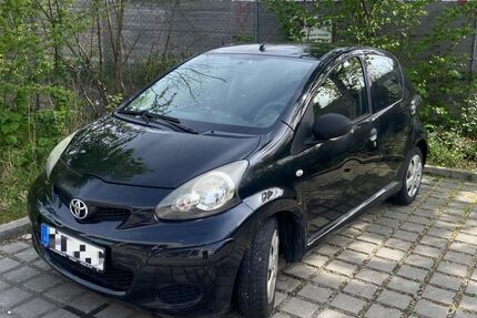 Toyota Aygo (X) 189.365 km 2.300 &euro; München 81737