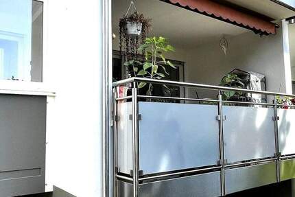 Toll geschnittene 2-Zimmer-Wohnung mit großer Loggia 2 zimmer