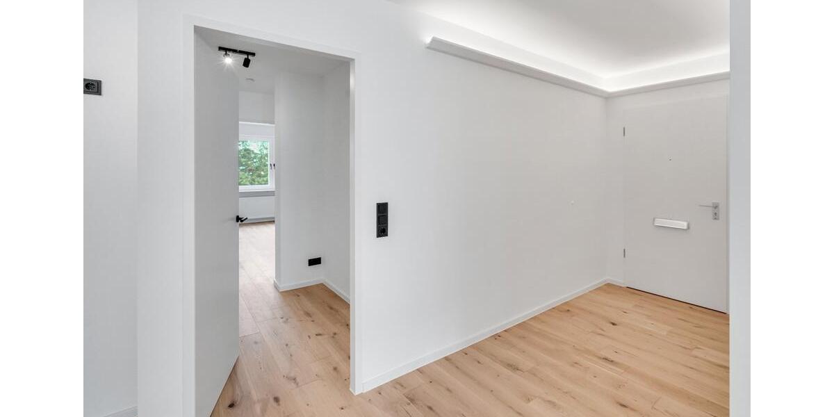 Hochparterre München Bogenhausen - 3 Zimmer, 81 m&sup2;, 679.000&euro; | Angebot:26594305
