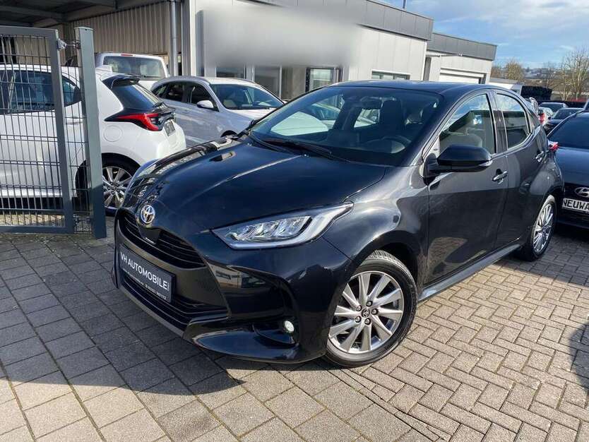 Yaris