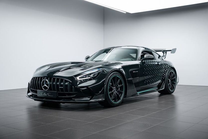 Mercedes-Benz AMG GT 1.950 km 530.000 € Putzbrunn 85640