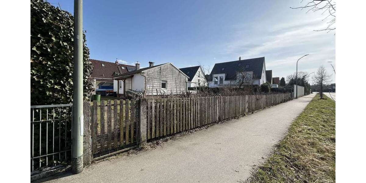 Baugrundstück für Doppelhaus mit Altbestand, zentral in Oberschleißheim - Grundstück Oberschleißheim Oberschleißheim | Angebot:26440201