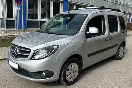 Mercedes-Benz Citan 77.000 km 12.900 &euro; München 81827