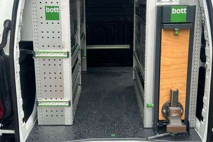 Peugeot Partner 71.020 km 14.790 &euro; München 81825