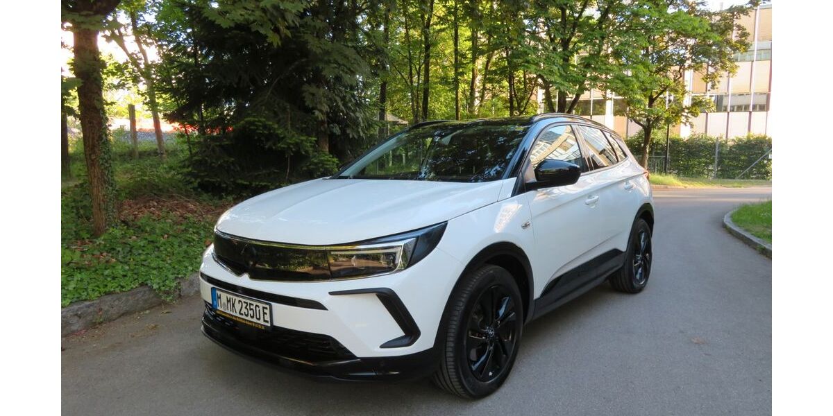 Opel Grandland (X) 43.500 km 21.900 &euro; München 80339